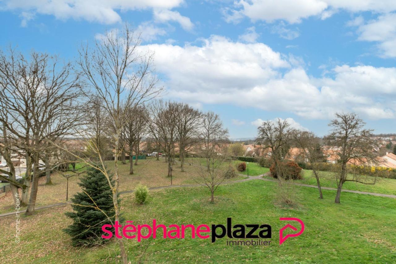Plaza Parc 02 Apartamento Montévrain Exterior foto